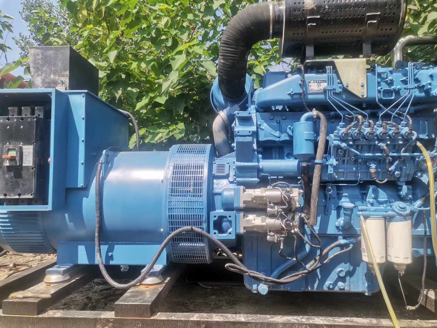 袁州详细说明降低 800kW 柴油发电机输出电流波动的方法